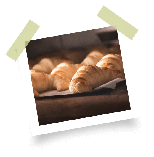 Photo confectionner des produits de la gamme viennoiserie